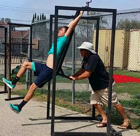 train_pole_vault