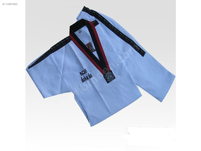 Taekwondo_kıyafet_