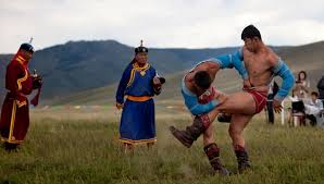 mongolian_wrestling_1