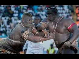 Senegalese_wrestling_3