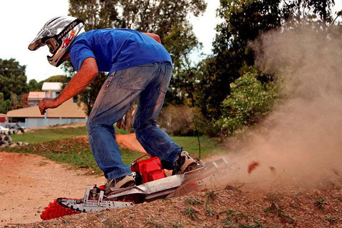 MOTORLU_Skateboard_KAY_KAY_